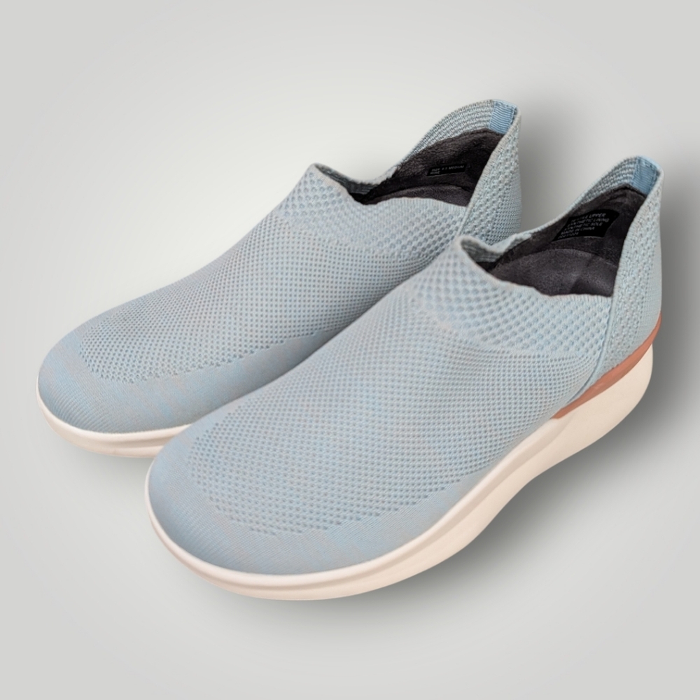 Moshn By Klogs Rise Women's Casual Slip On Sneaker - Picture 5 of 11